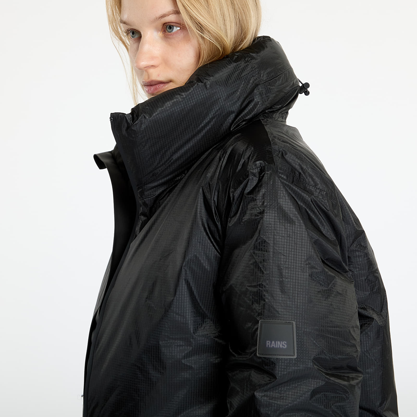 Jakne Rains Kevo Short Puffer Jacket W4T3 UNISEX Black