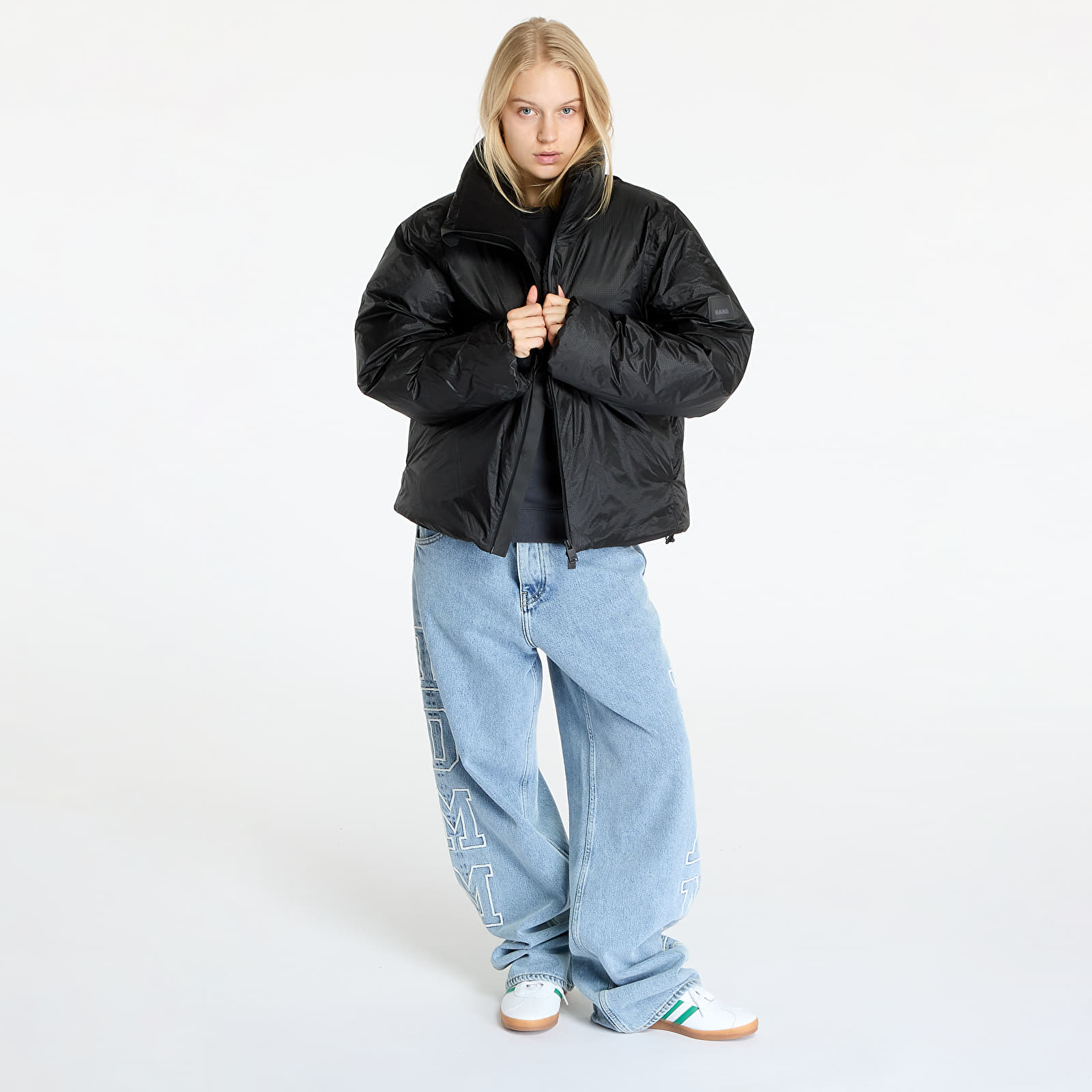 Jakne Rains Kevo Short Puffer Jacket W4T3 UNISEX Black