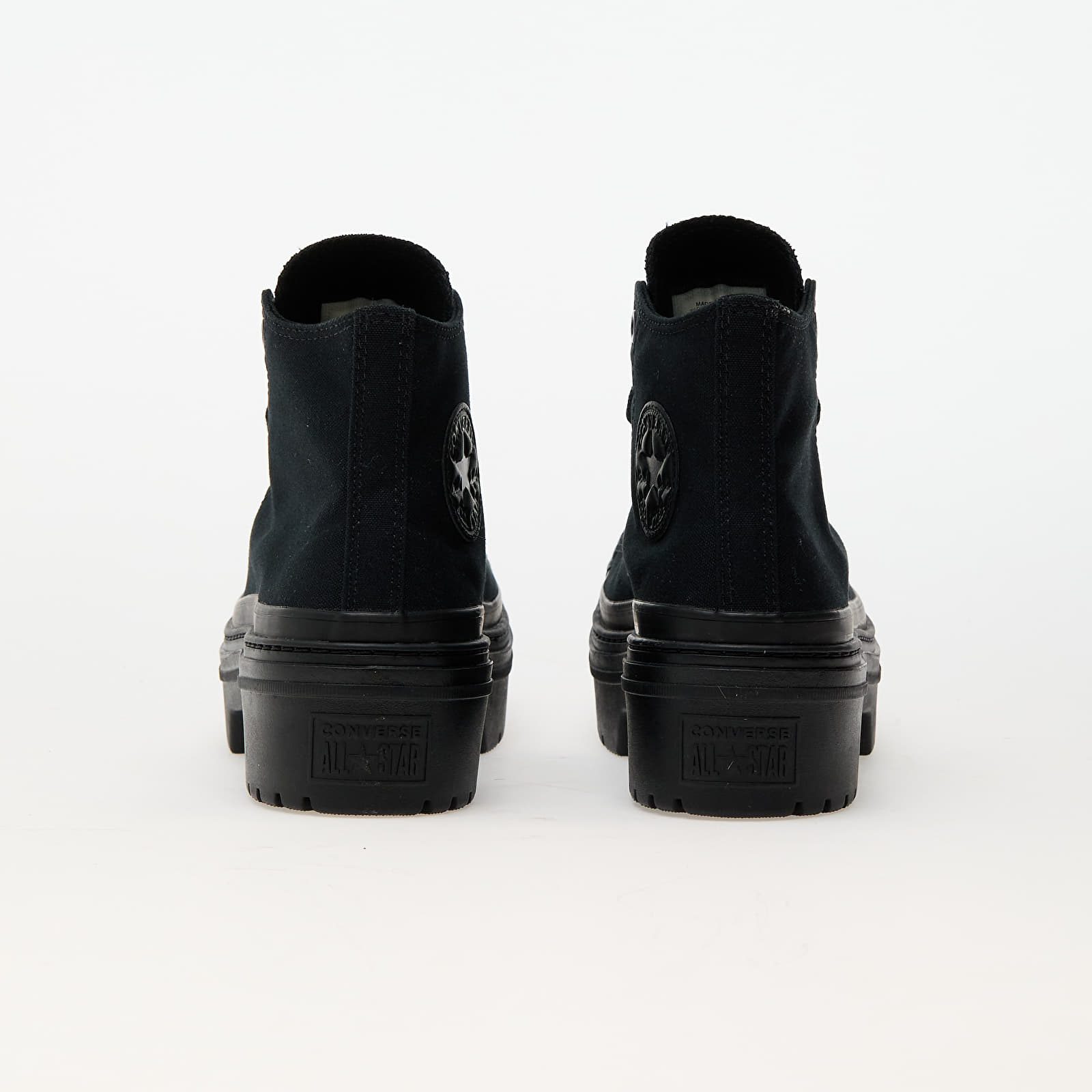 Women's sneakers and shoes Converse Chuck Taylor All Star Lugged Heel Platform Black/ Black/ Black