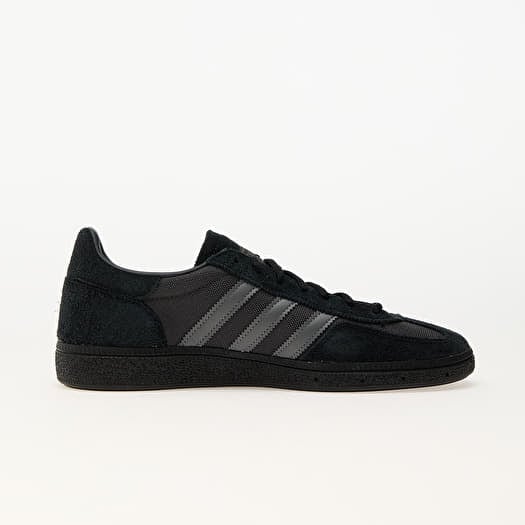 Adidas bermuda carbon store
