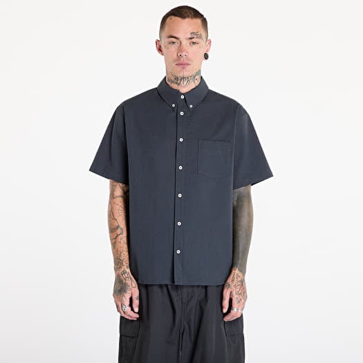 Nike Life Men's Short-Sleeve Seersucker Button-Down Shirt Anthracite/ Anthracite