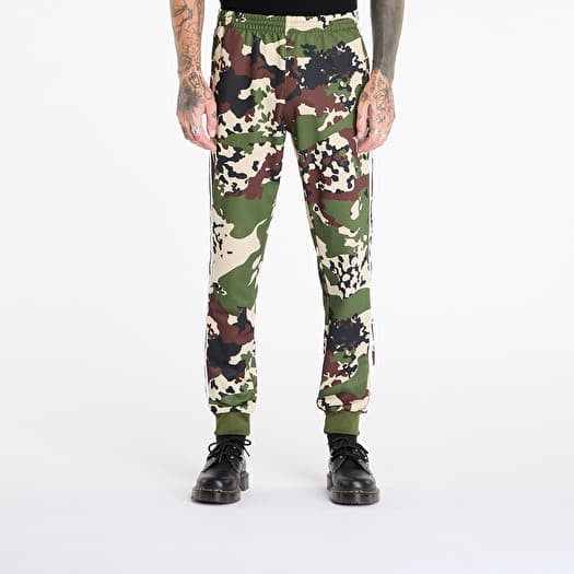 Pantalons de survetement pour hommes adidas Camo Sstr Trackpants Wild Pine Queens
