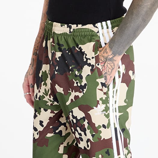 Mens adidas camo pants clearance
