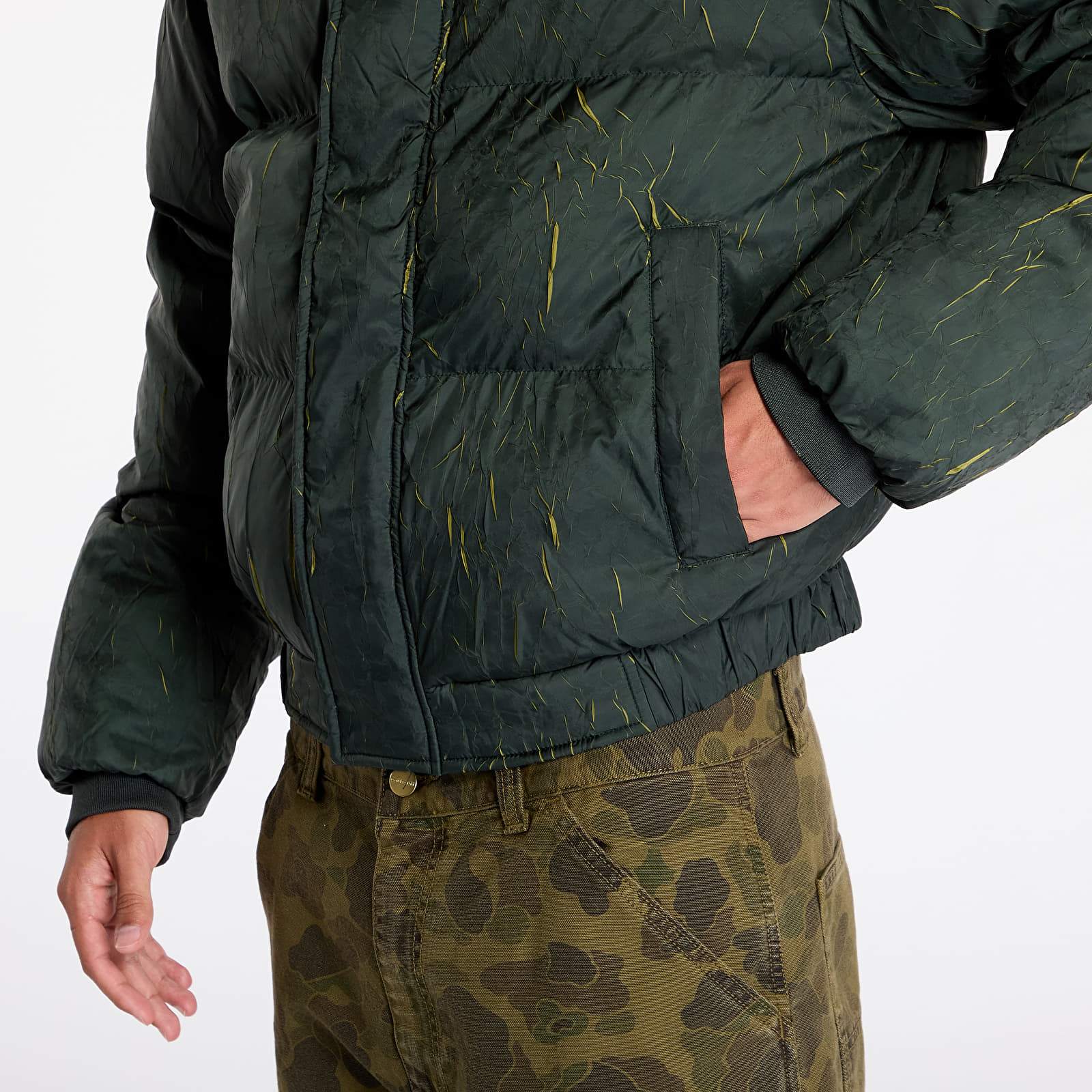 Moške jakne Daily Paper Renako Puffer Jacket Jet Black