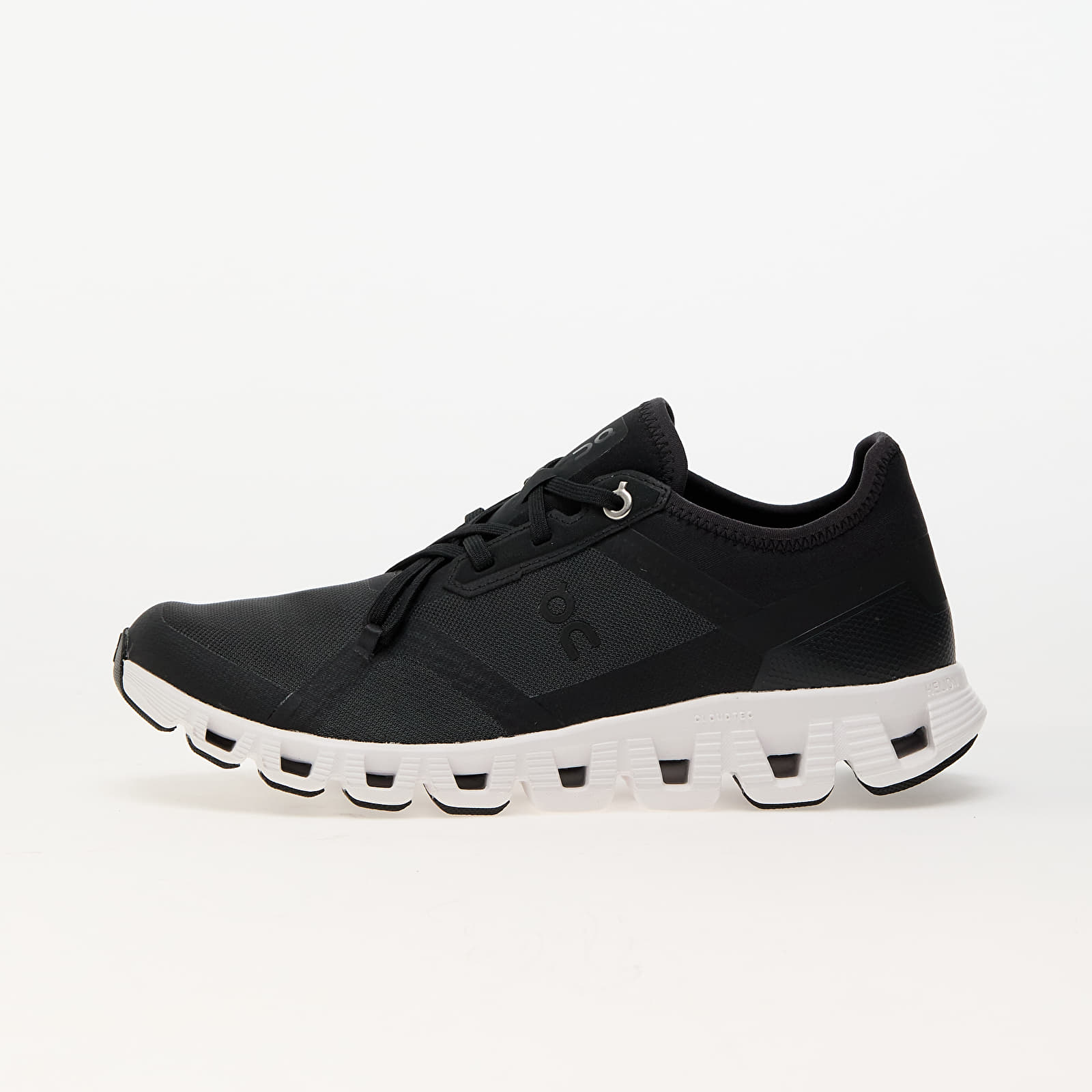 Naiste tossud ja kingad On W Cloud X 3 Ad Black/ White