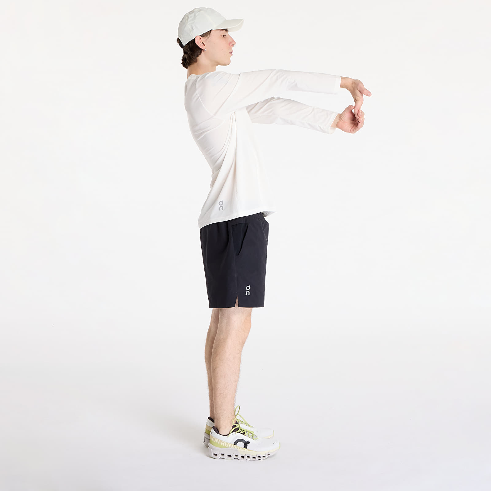 T-Shirts Männer On Core Long-Tee Undyed-White