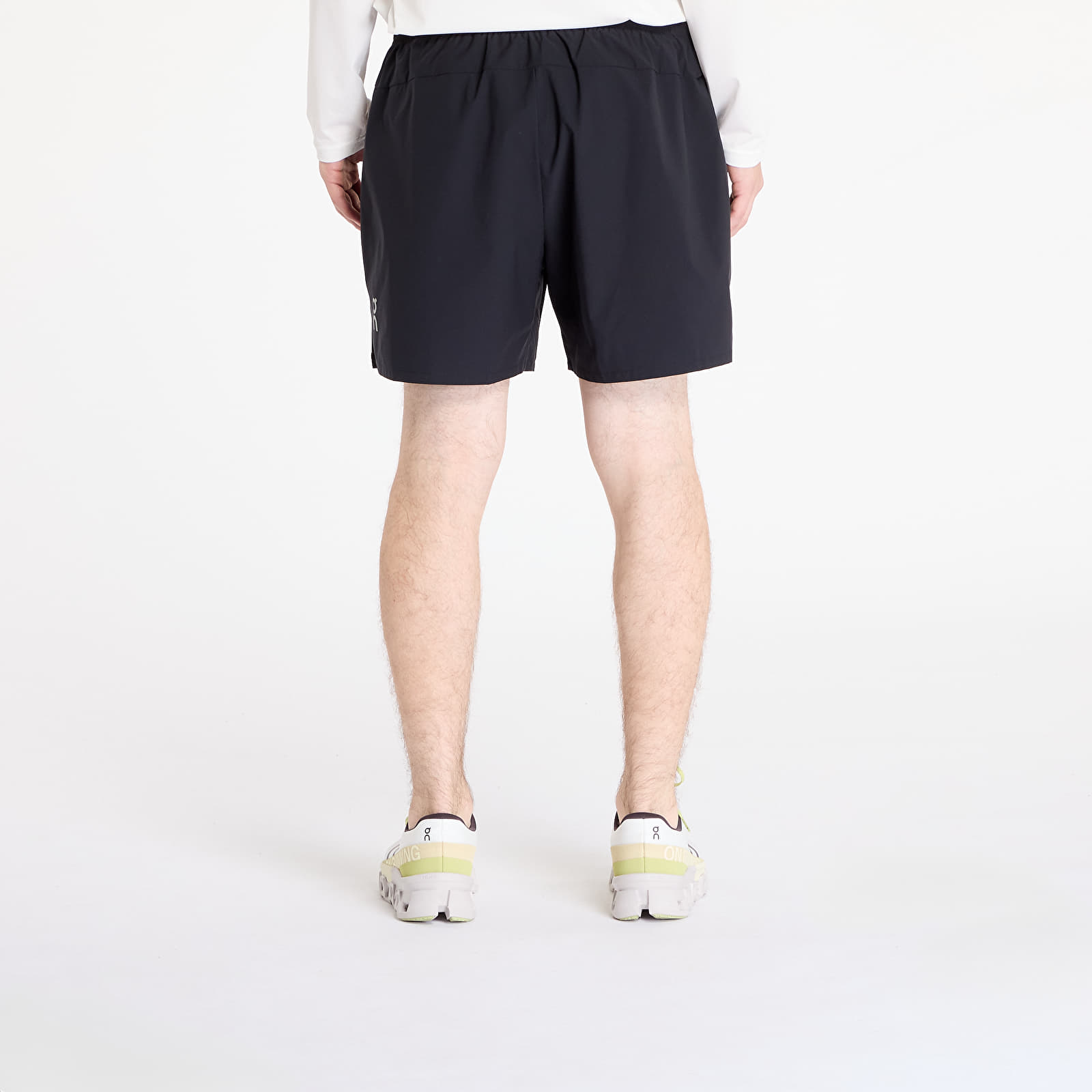 Korte broeken On Essential Shorts Black