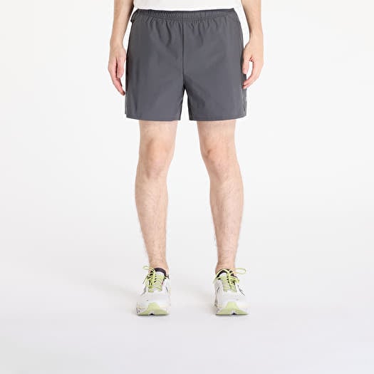 On Essential Shorts Shadow