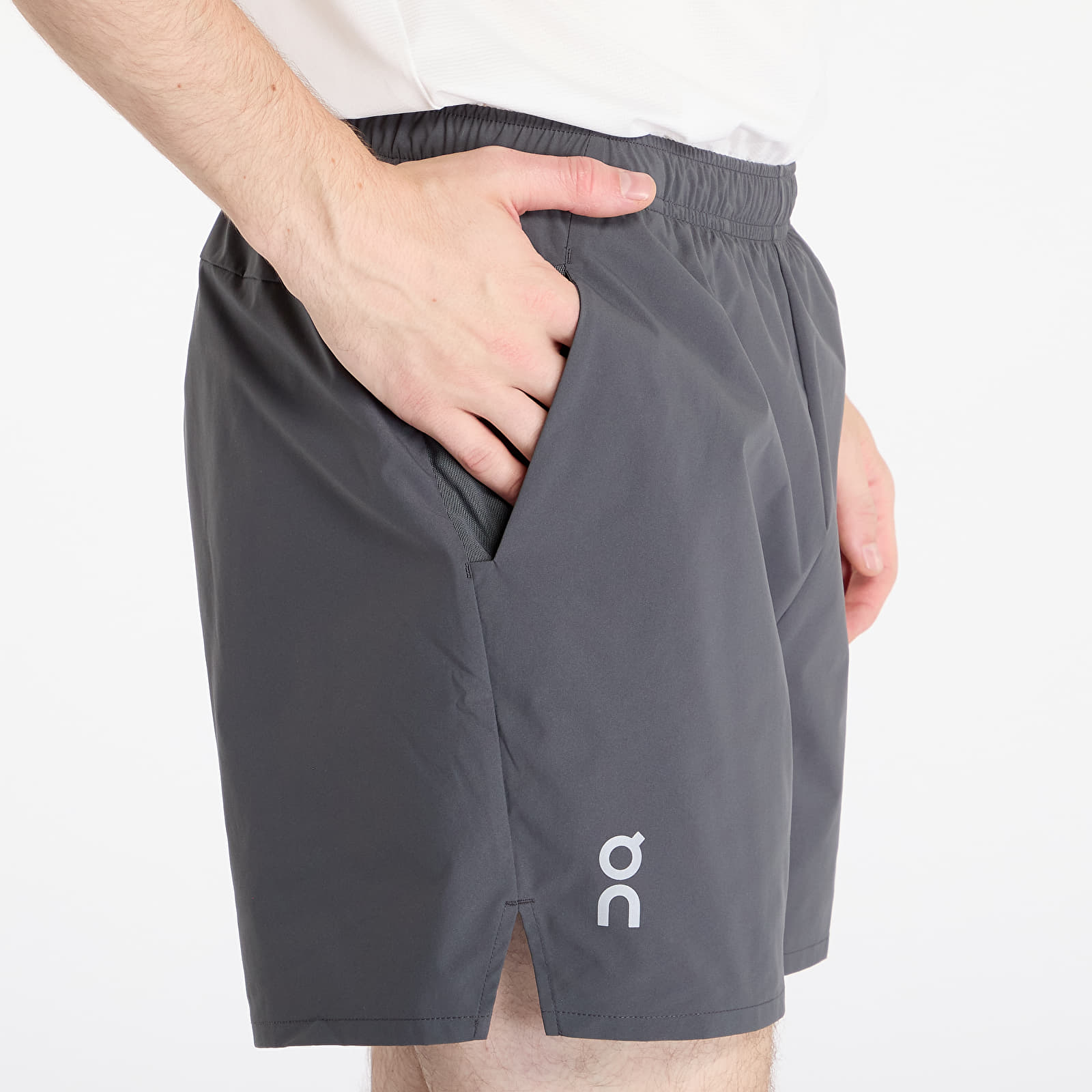 Pantalones cortos para hombre On Essential Shorts Shadow