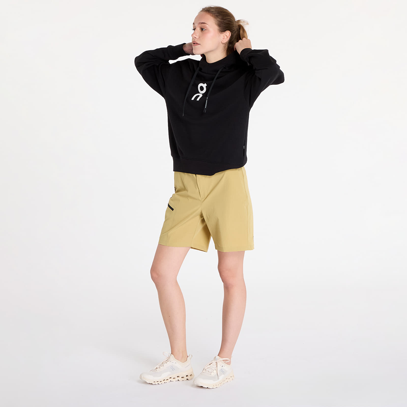 Bluzy damskie On Club Hoodie Black