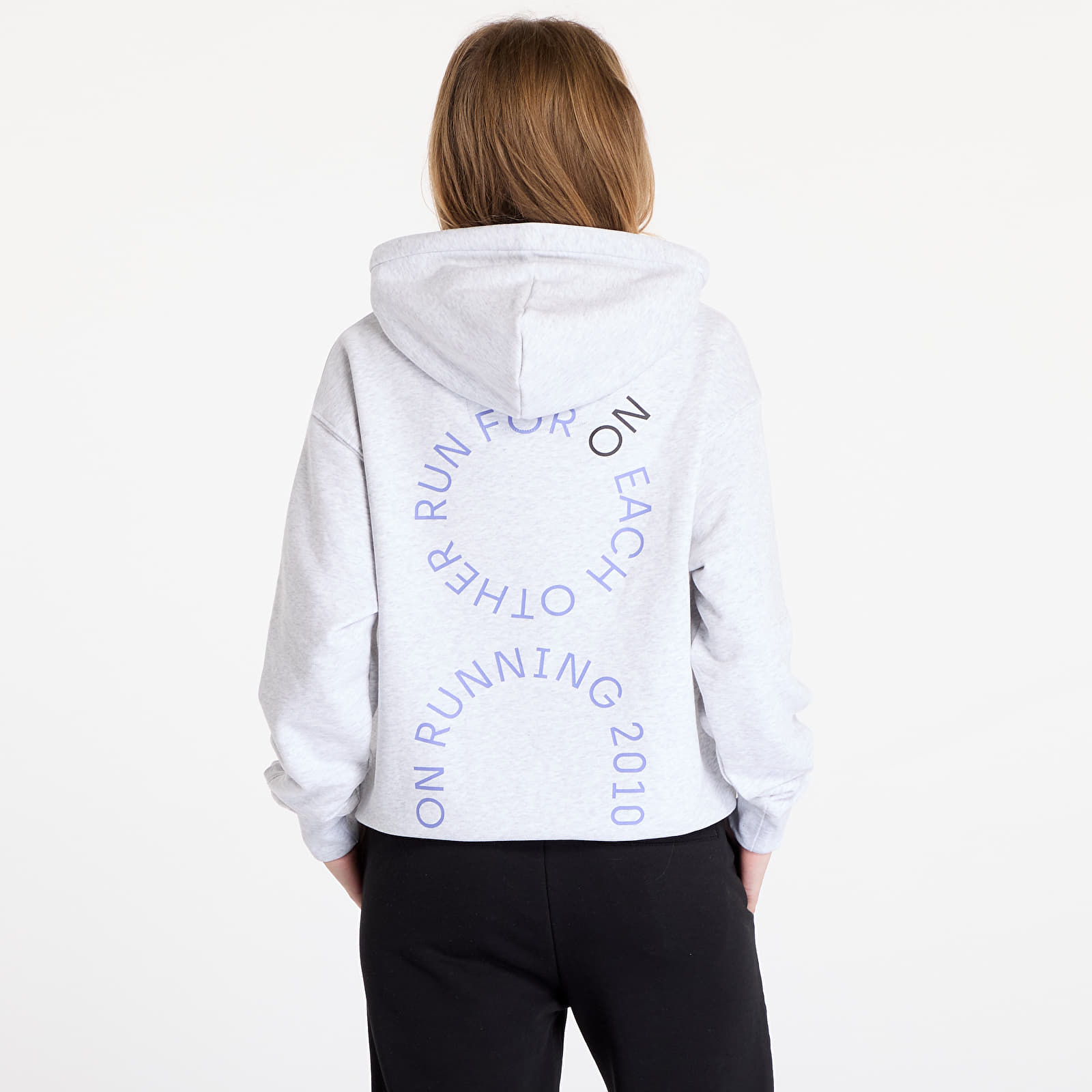 Bluzy damskie On Club Hoodie R.F.E.O Crater