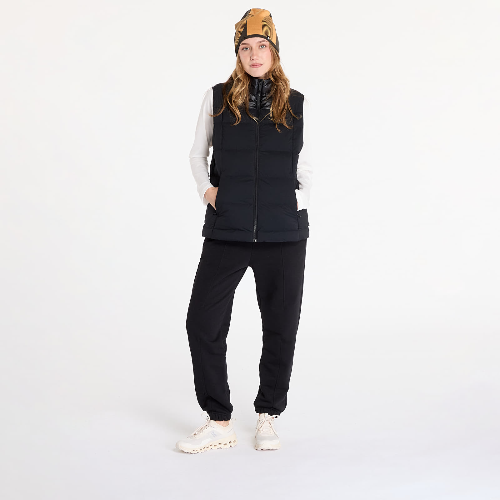Dames vesten On Challenger Vest Black