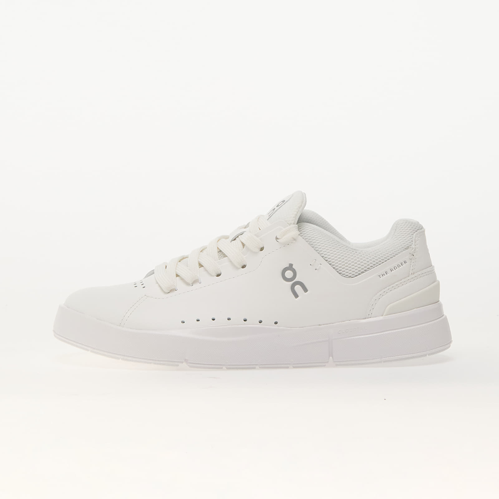 Sieviešu kedas un apavi On W The Roger Advantage All White