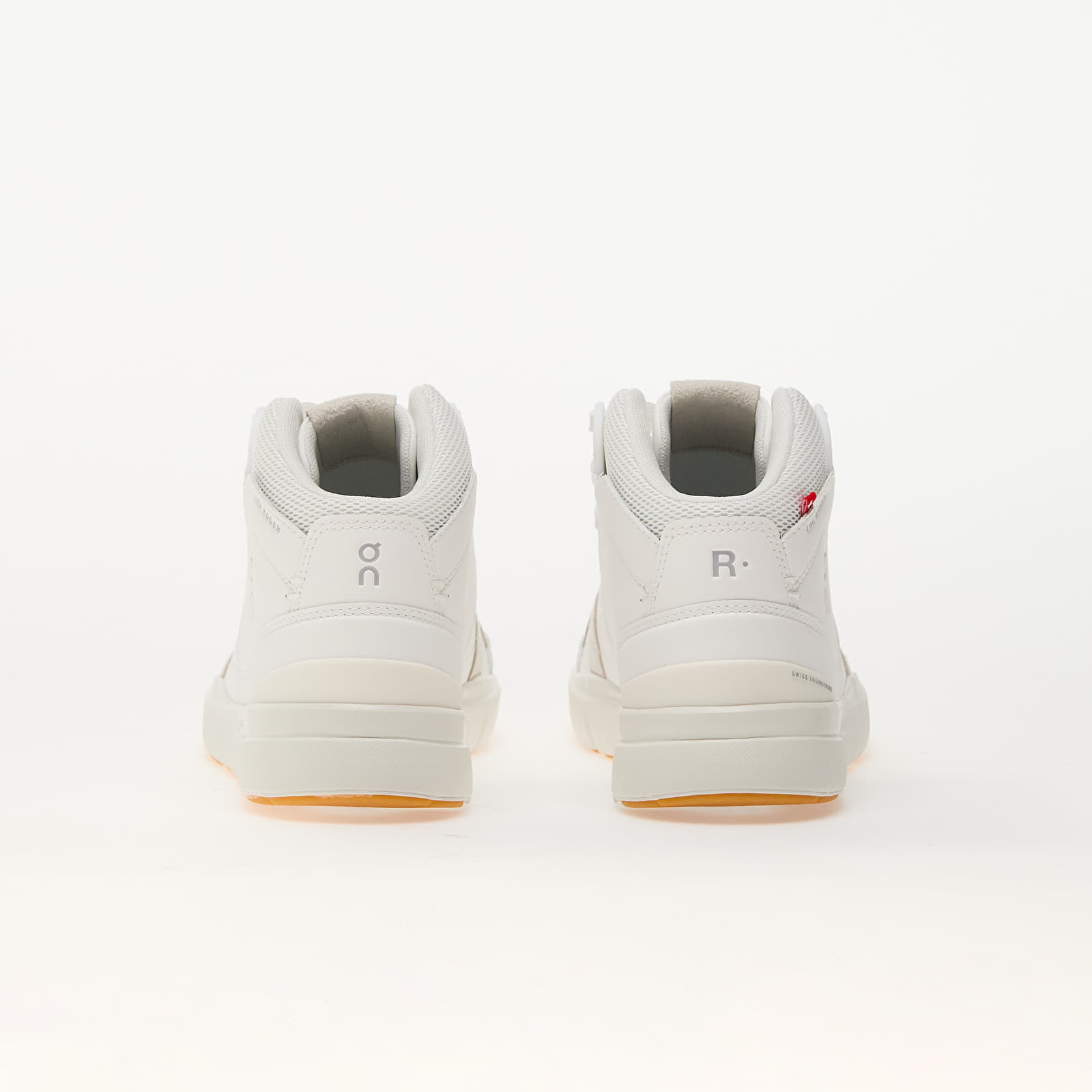 Sneakers und Schuhe für Frauen On W The Roger Clubhouse Mid White/ Sand