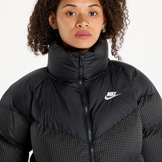 Men s jackets Nike Sportswear Windpuffer Therma FIT Loose Puffer Jacket Black White Queens