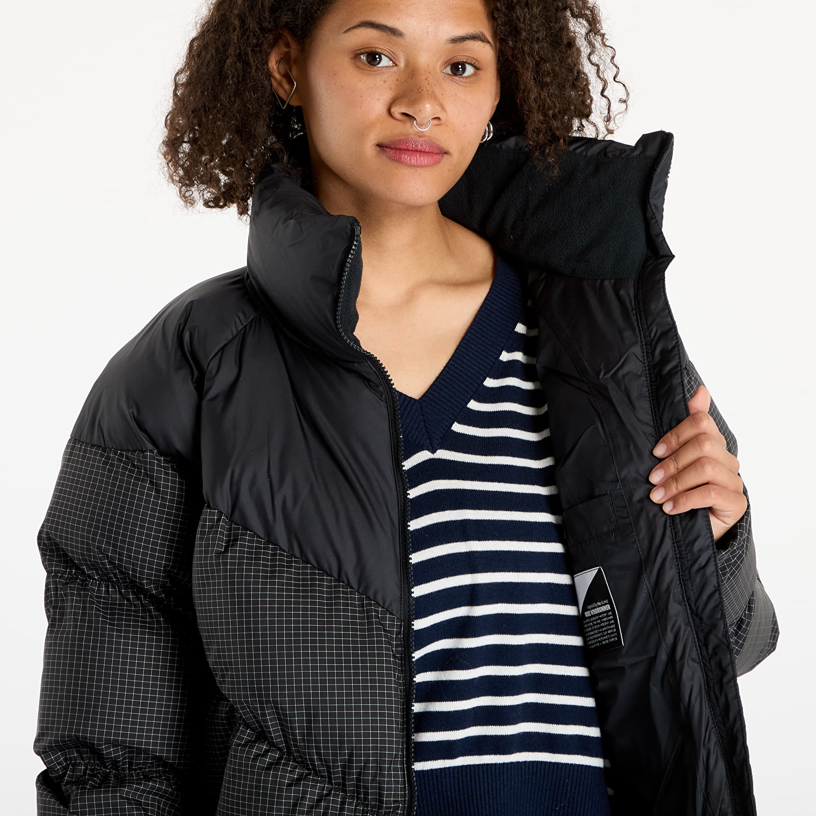 Pánské bundy Nike Sportswear Windpuffer Therma-FIT Loose Puffer Jacket Black/ White