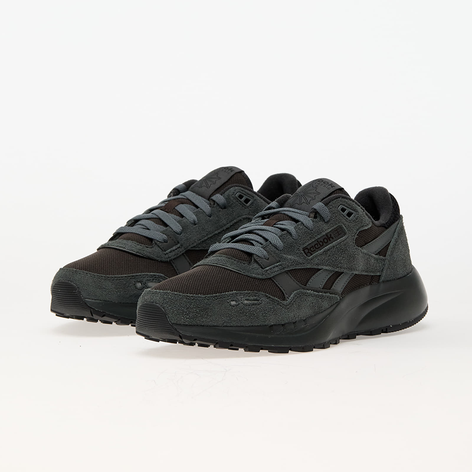 Turnschuhe und Schuhe für Männer Reebok Classic Leather 2400 Dark Matter/ Grey 5/ Grey 6