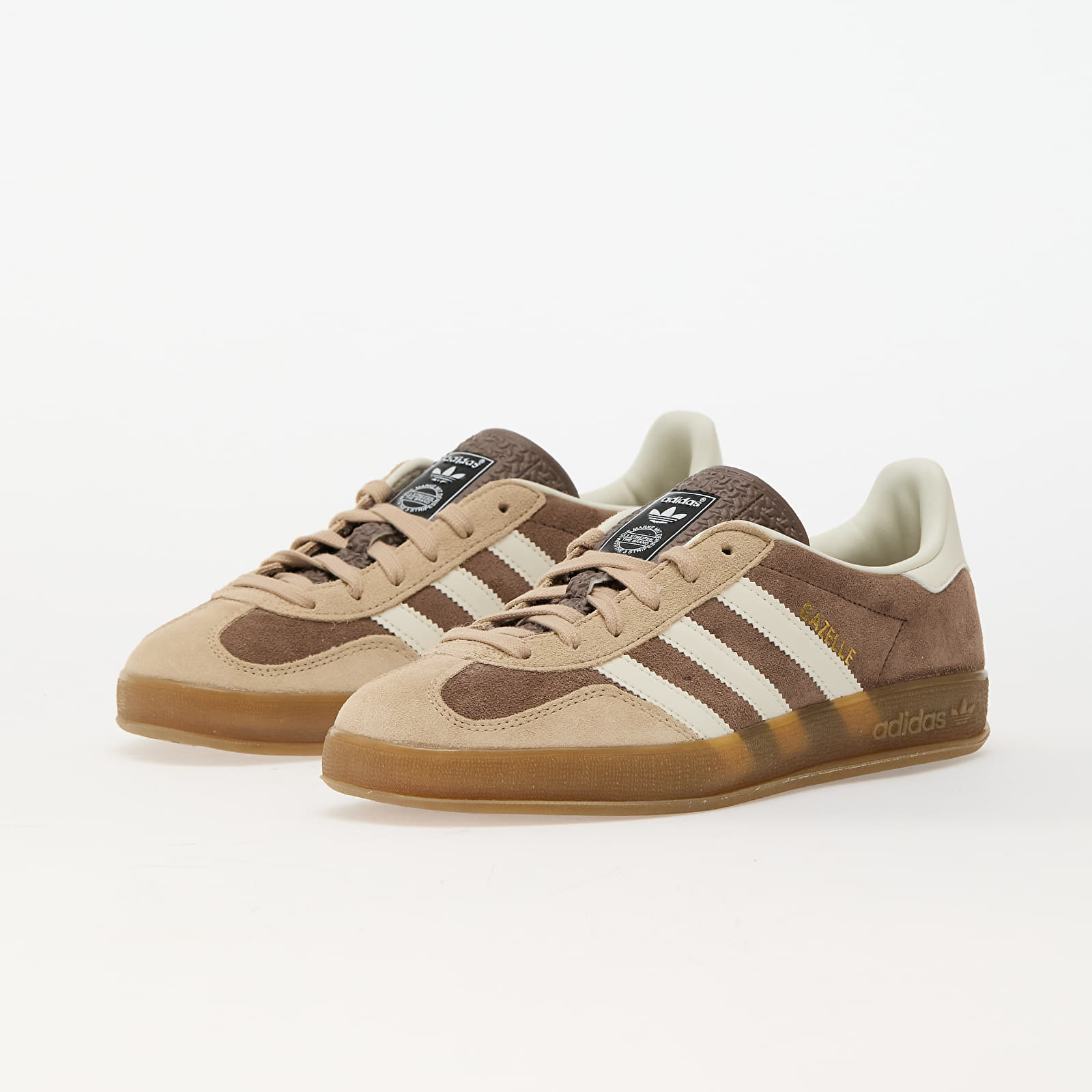 Schoenen adidas Gazelle Indoor Earth Strata/ Ftw White/ Magic Beige