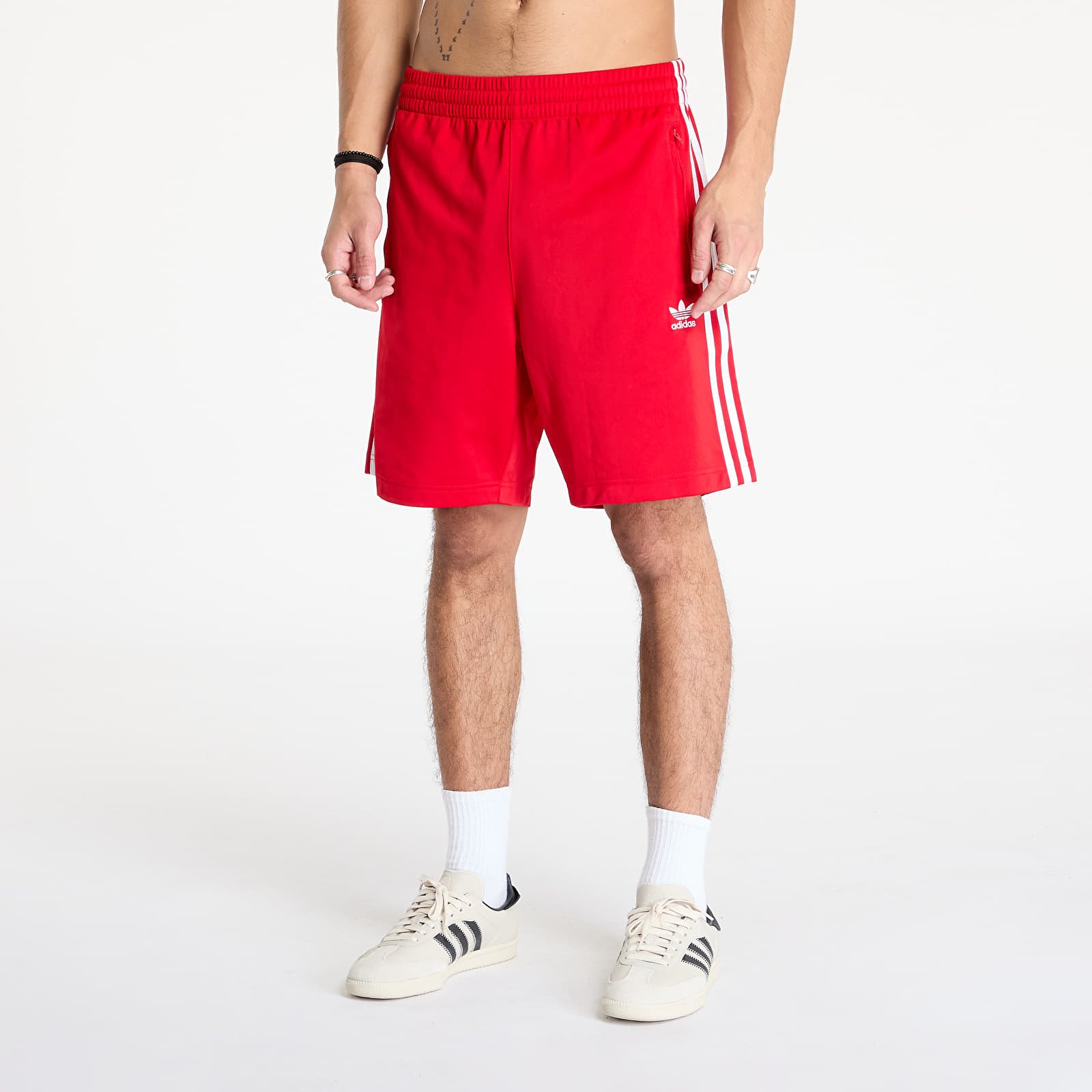 Meeste lühikesed püksid adidas Adicolor Firebird Shorts Better Scarlet/ White