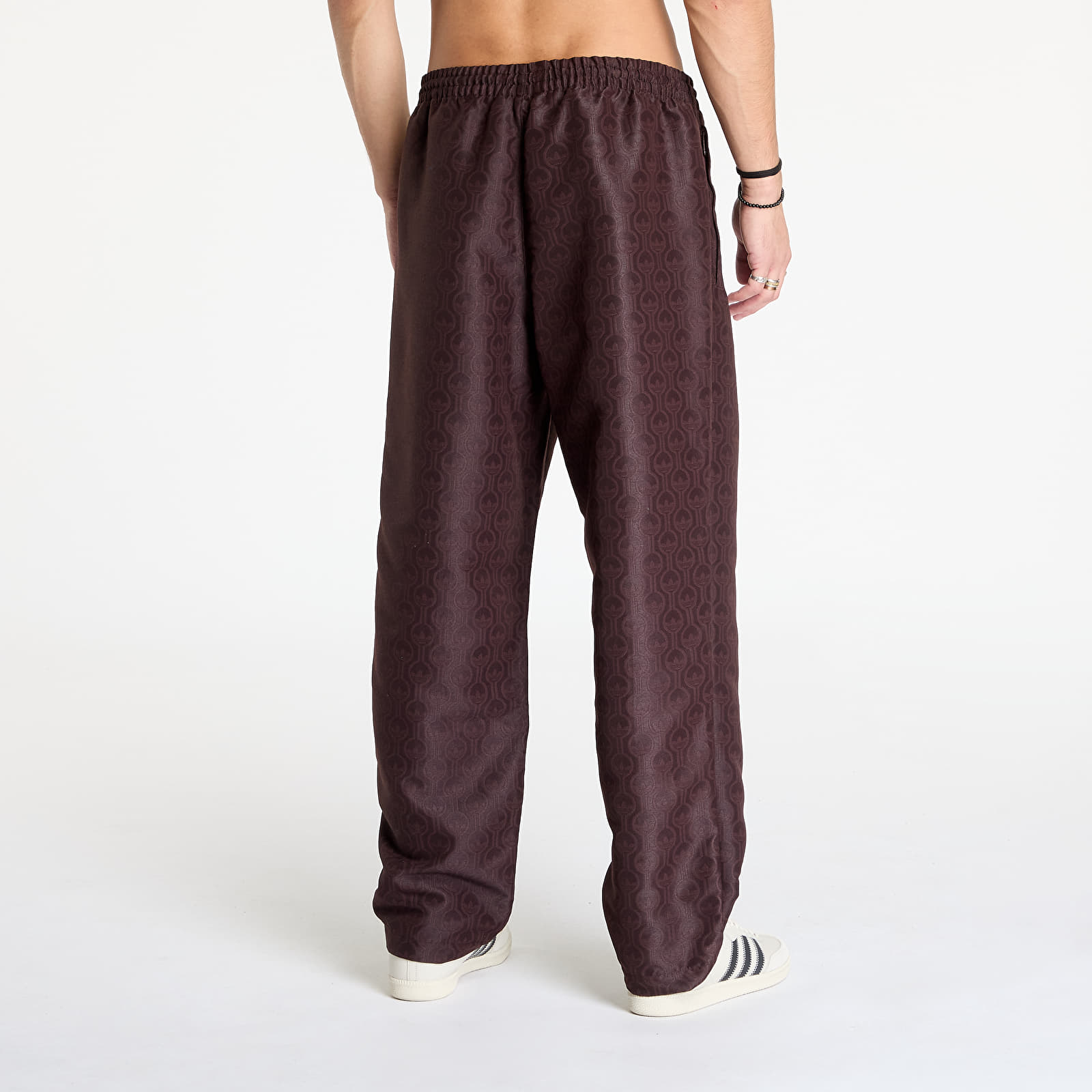 Hosen für Männer adidas Club Trackpants Shale Brown