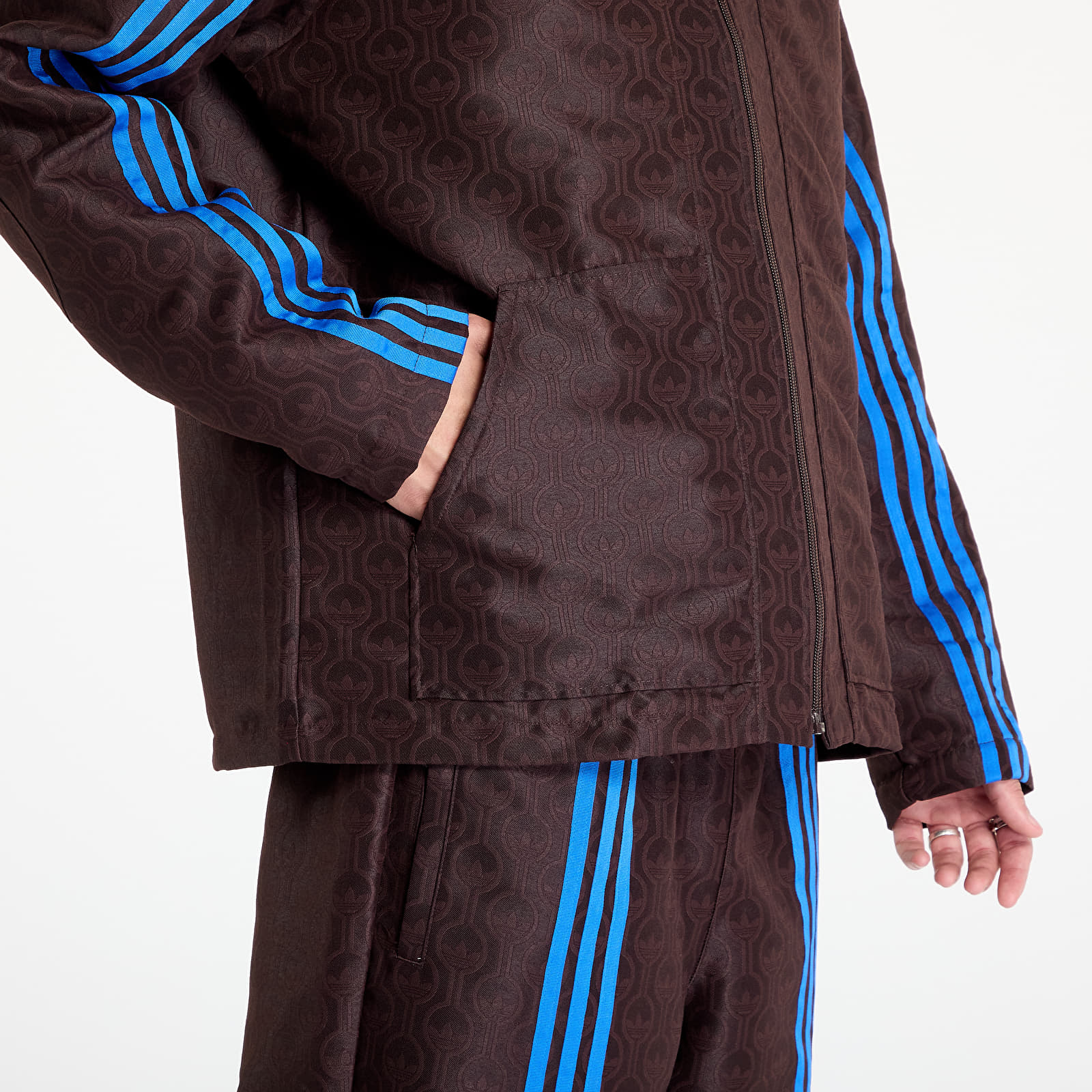 Herrenjacken adidas Club Jacket Shale Brown