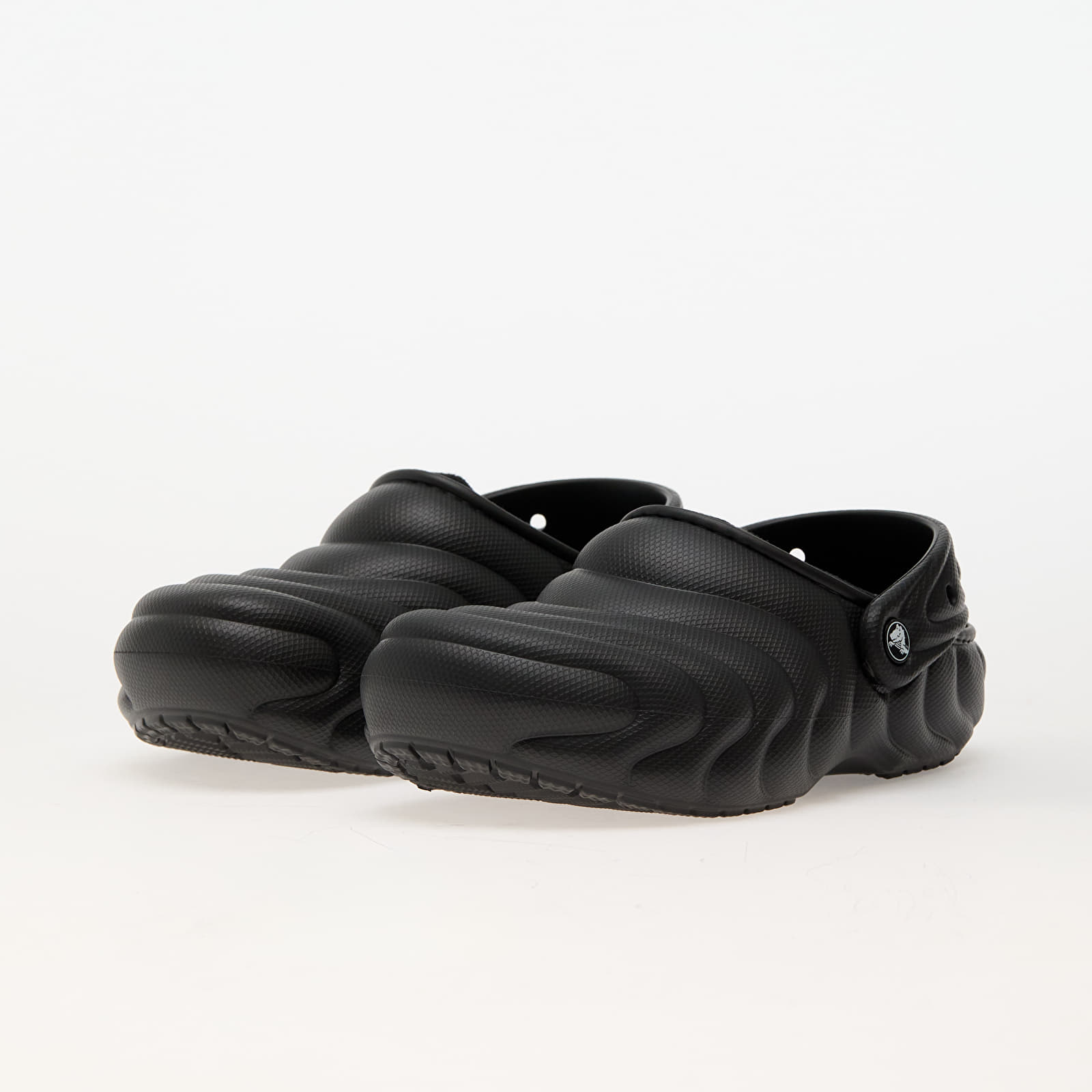 Men's sneakers and shoes Crocs Classic Lined Overpuff Clog Black