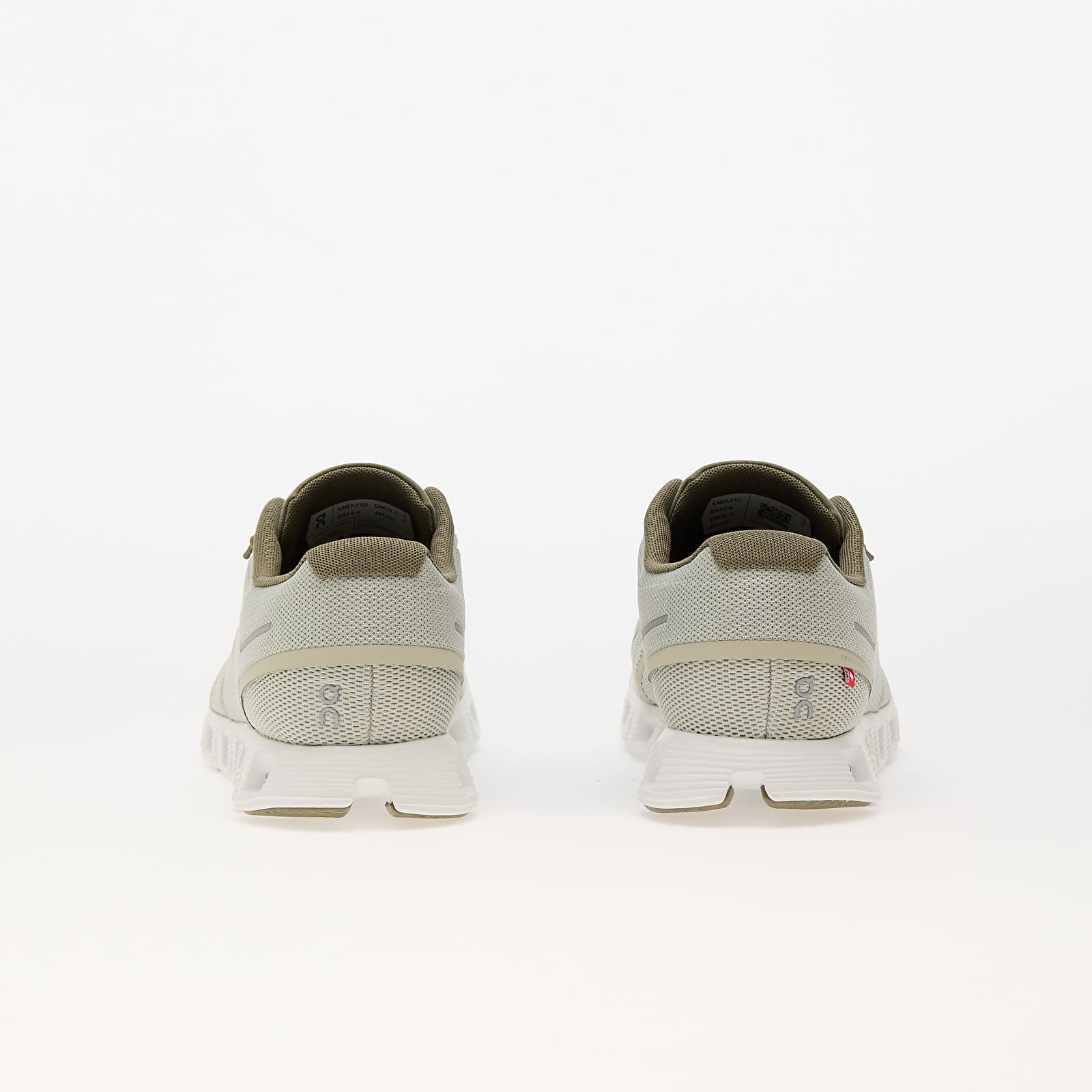Men's sneakers and shoes On M Cloud 5 Chalk/ Grove