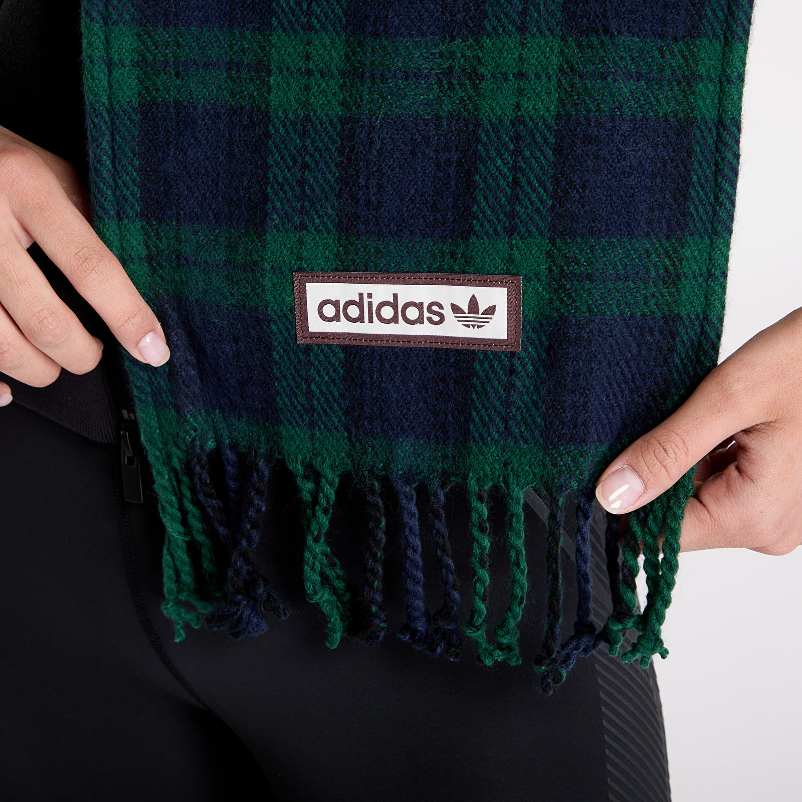 Scarves adidas Scarf Night Indigo/ Collegiate Green