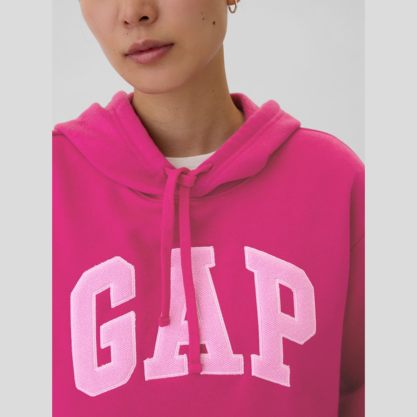 Hanorace pentru femei GAP Logo  Pullover Hoodie Bright Beet