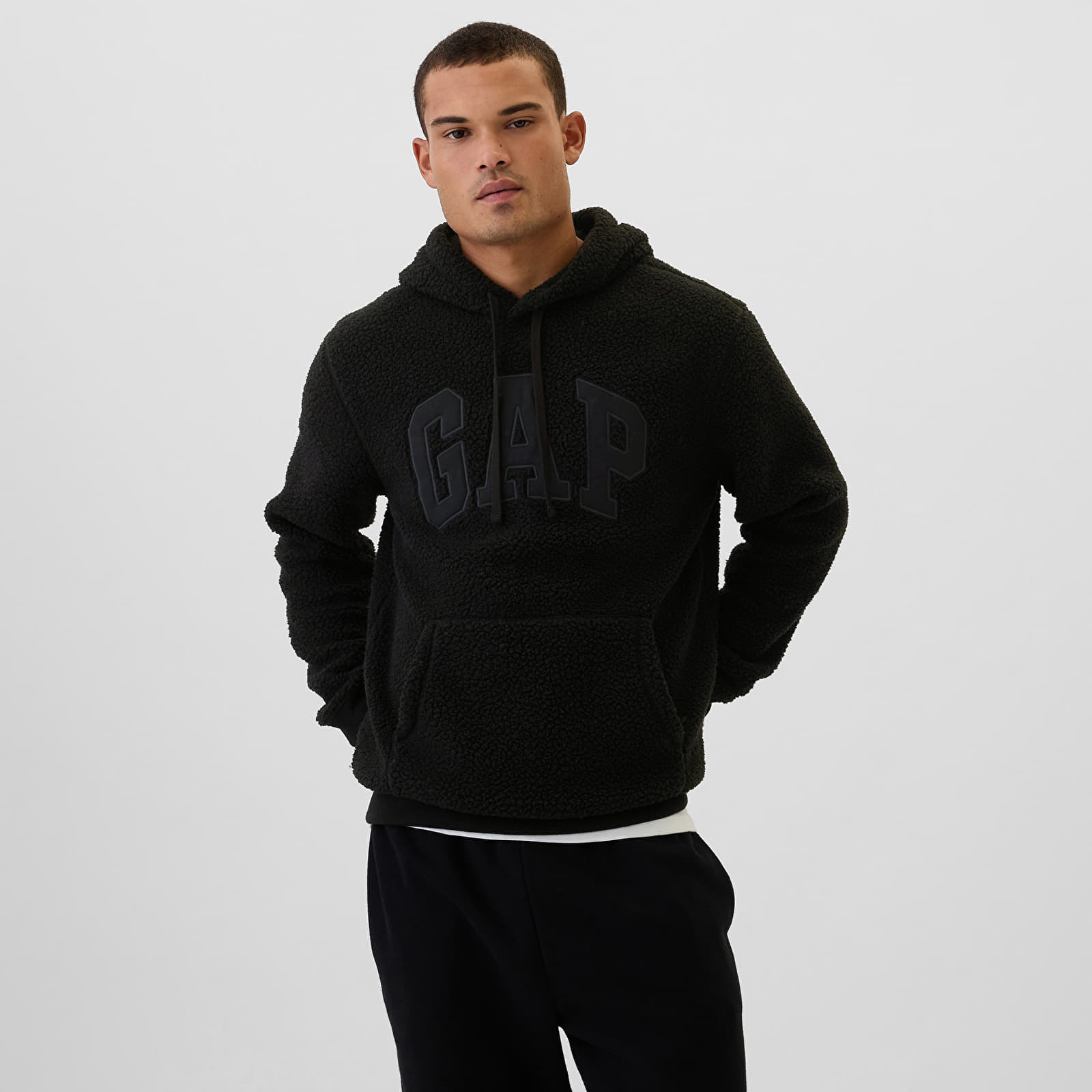 Sudaderas de hombre GAP Logo Sherpa Hoodie Black