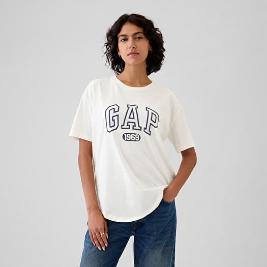 GAP Shortsleeve Logo Tee