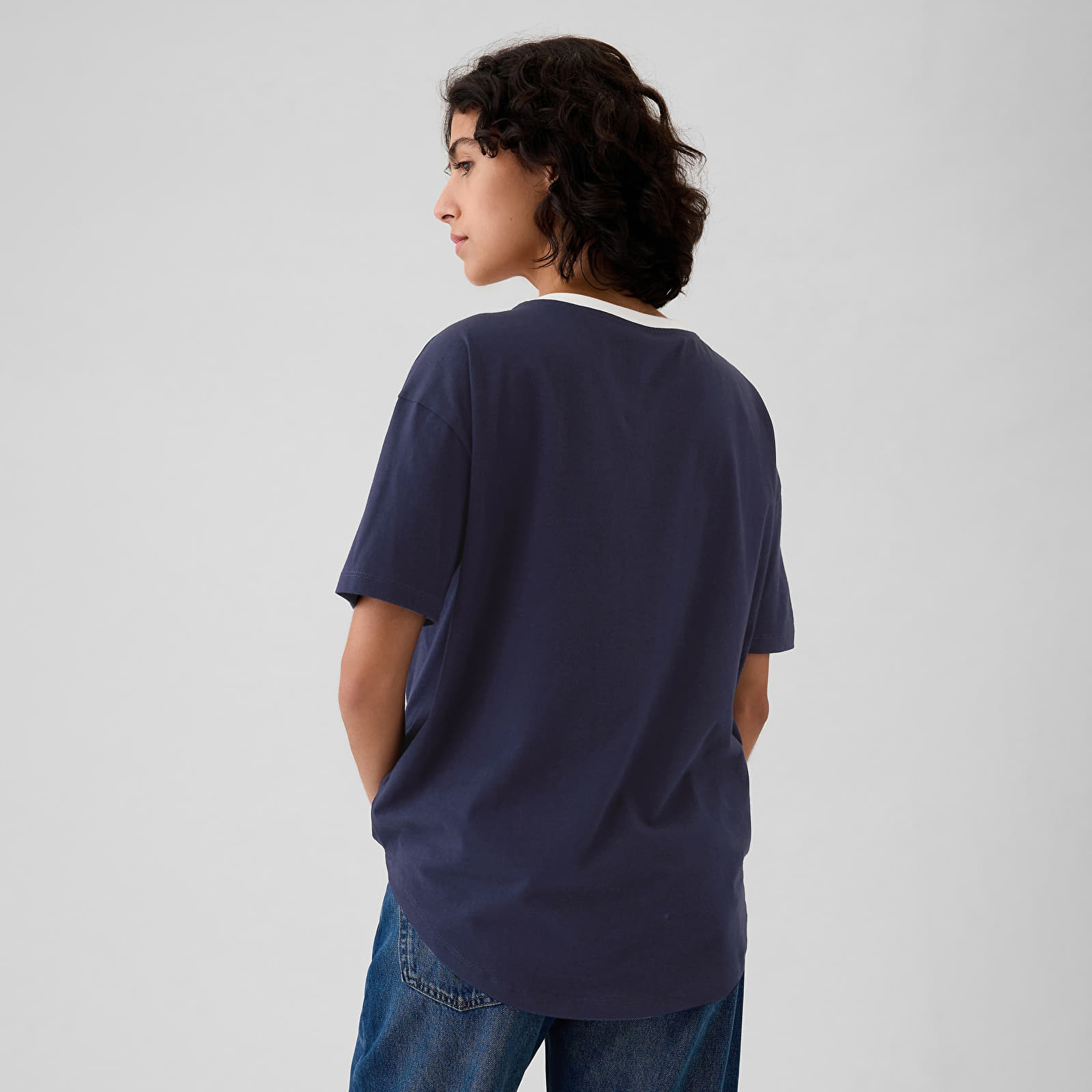 Tricouri pentru femei GAP Shortsleeve Logo Tee Navy Uniform