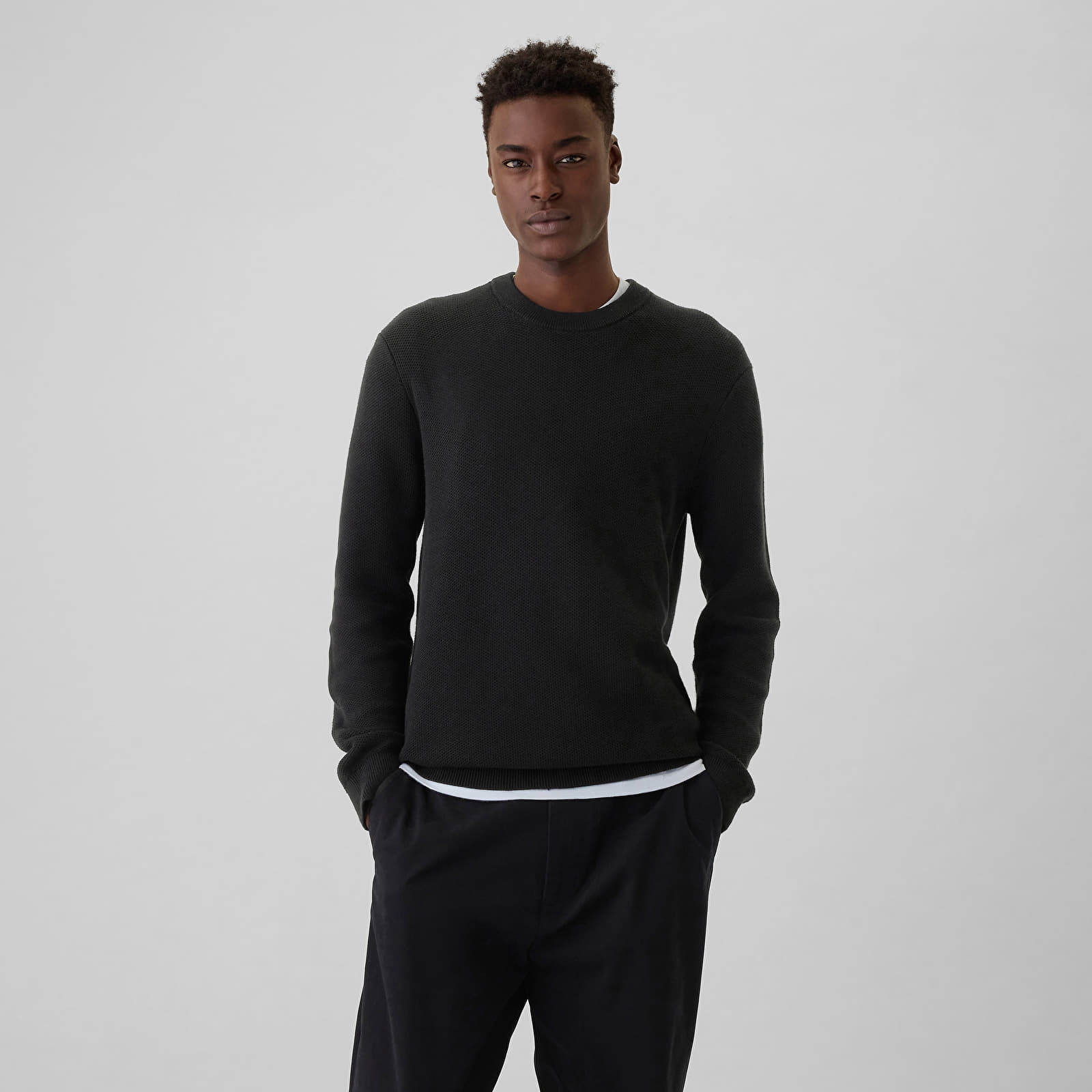 Vīriešu džemperi GAP Crew Texture True Black