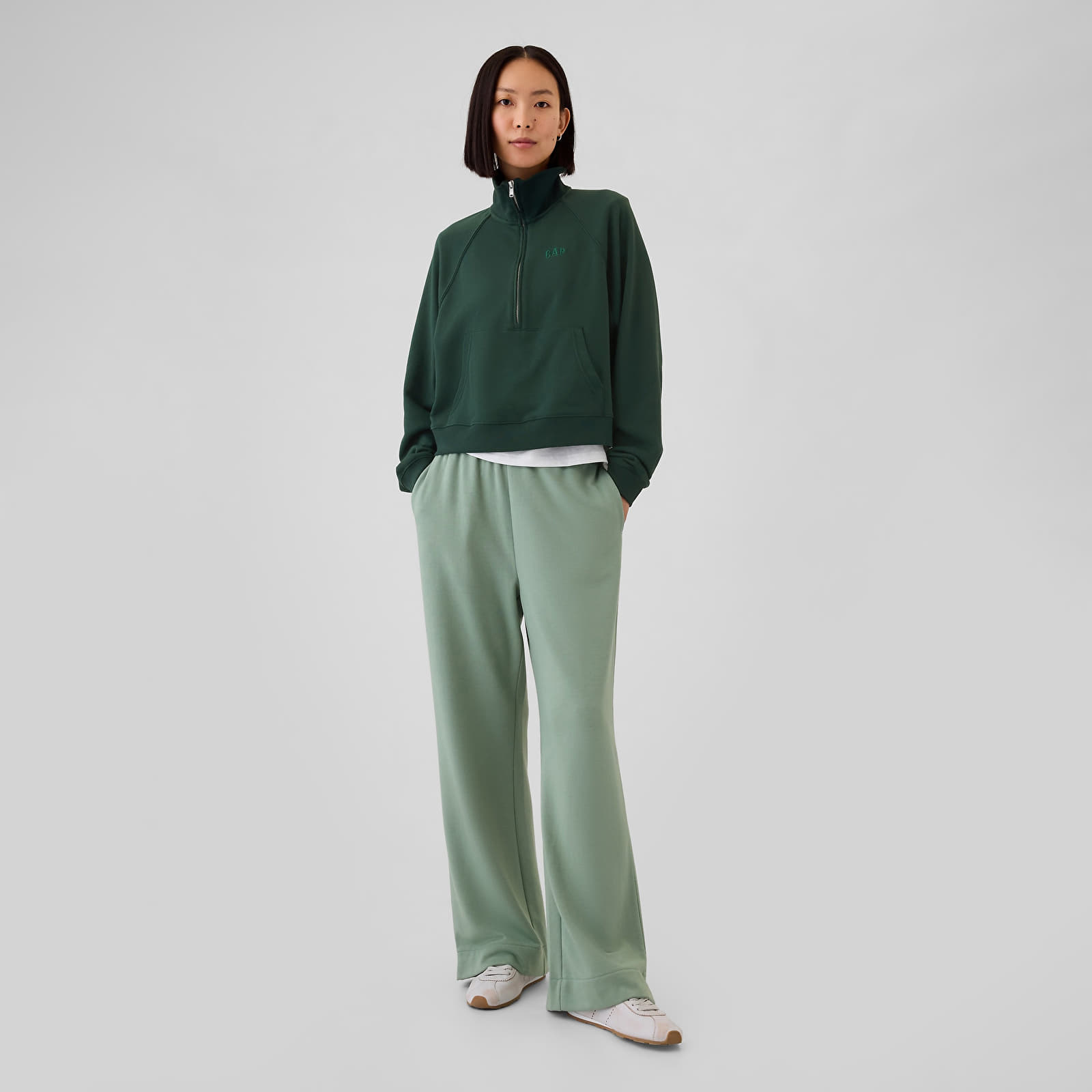 Sudaderas con capucha para mujer GAP Logo  Quarter Zip Essex Green