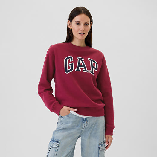GAP Logo Crew Beet Red