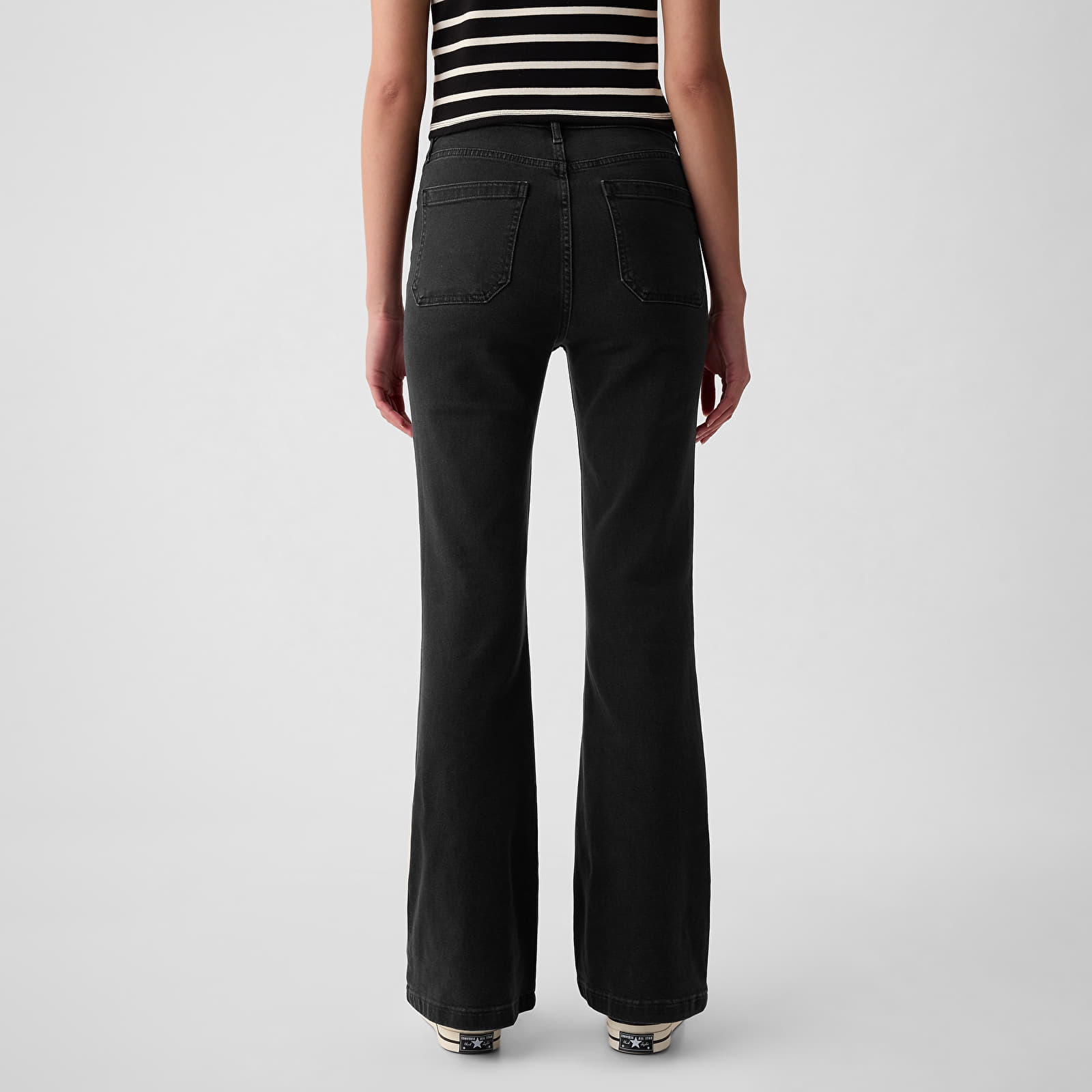 Jeans för kvinnor GAP Denim Pants Flare Basic Black