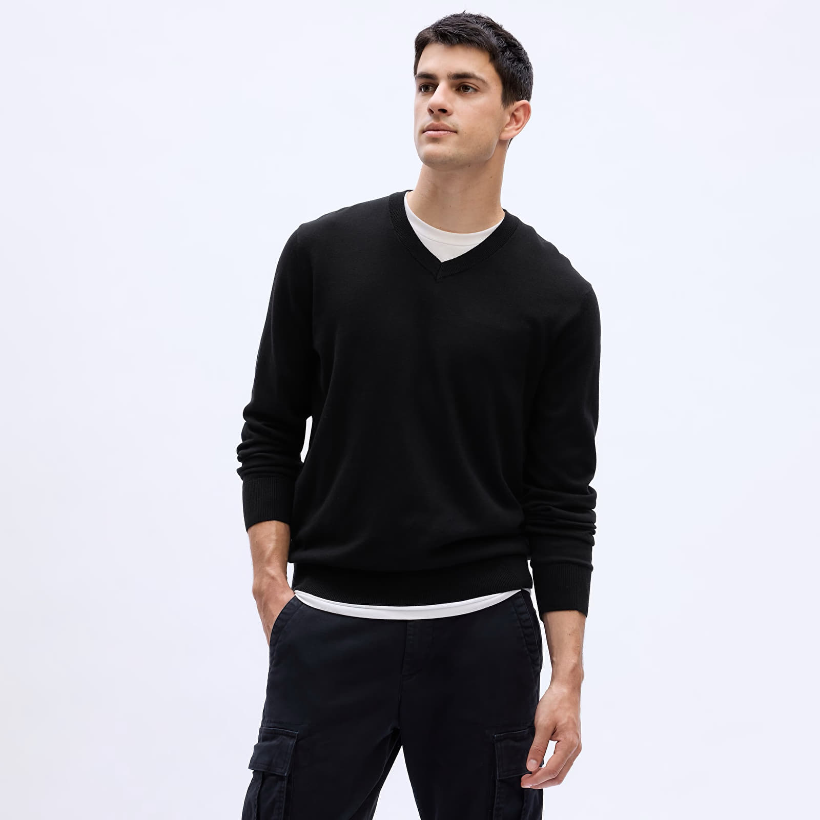 Ανδρικά πουλόβερ GAP Cotton V Neck Sweater Black