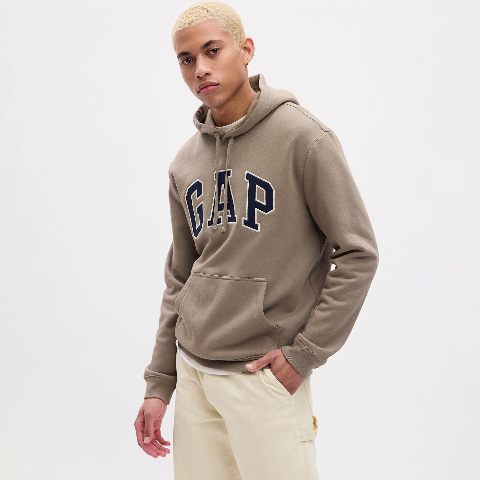 Men's sweatshirts GAP Logo Pullover Hoodie Trigger Brown