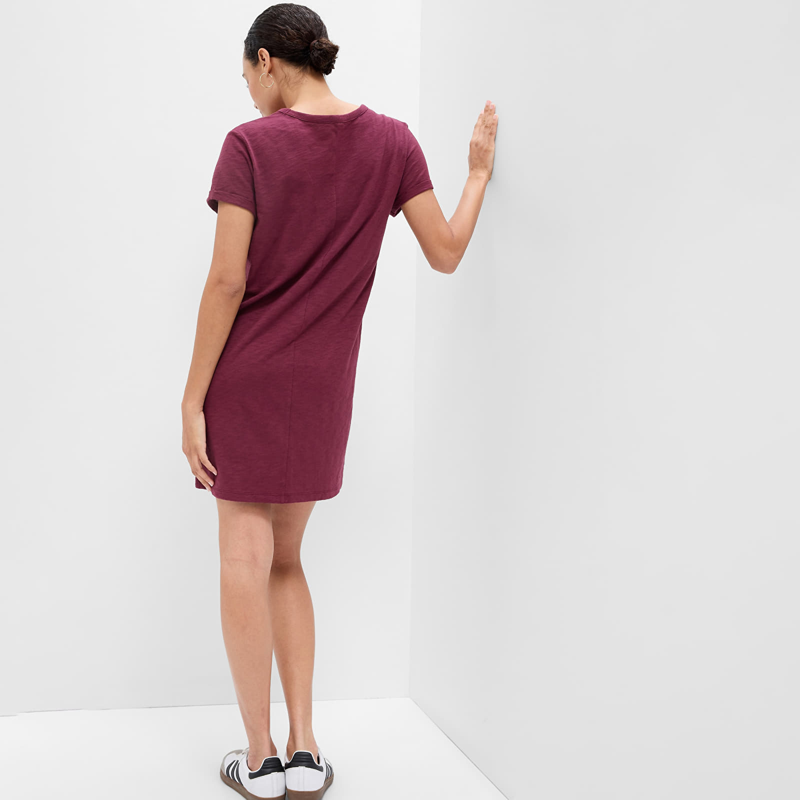 Kleider GAP Shortsleeve Logo Dress Deep Garnet Red