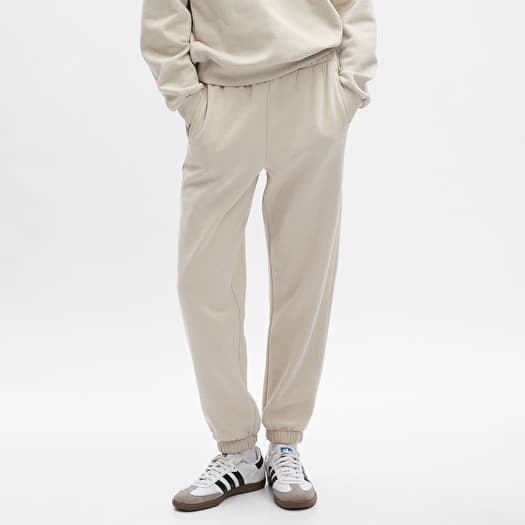 GAP Boyfriend Jogger Moonstone