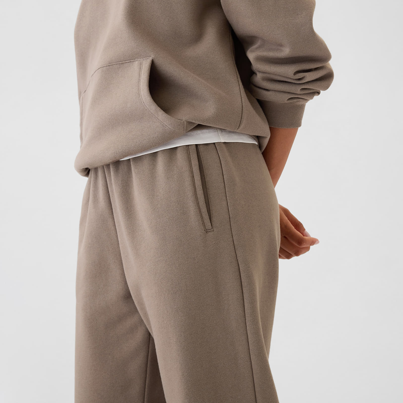 Damen Sweatpants GAP Boyfriend Jogger Plymouth Rock