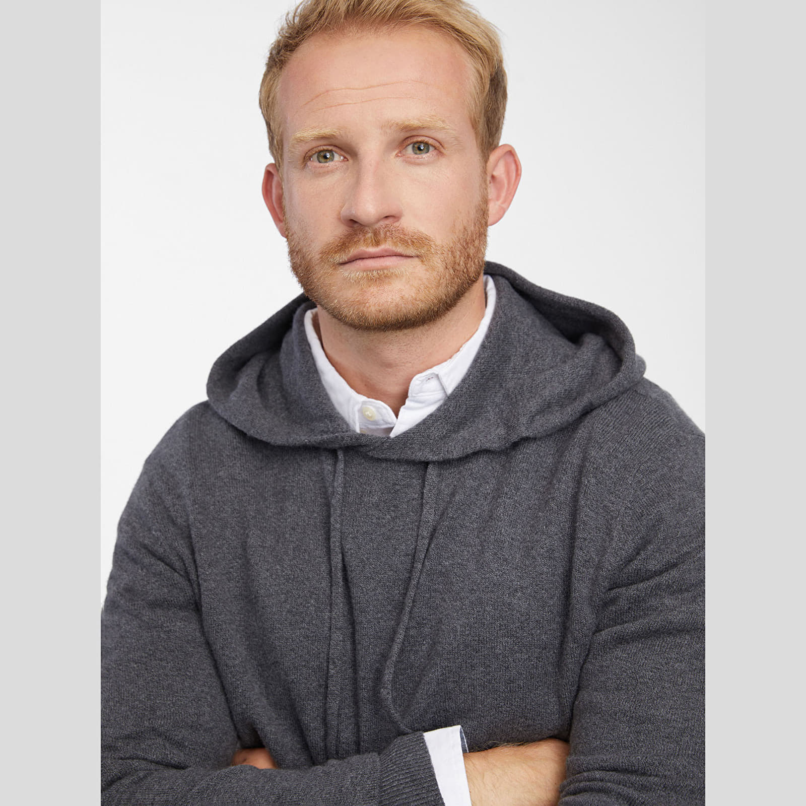 Ανδρικά πουλόβερ GAP Cashsoft Hoodie Charcoal Heather
