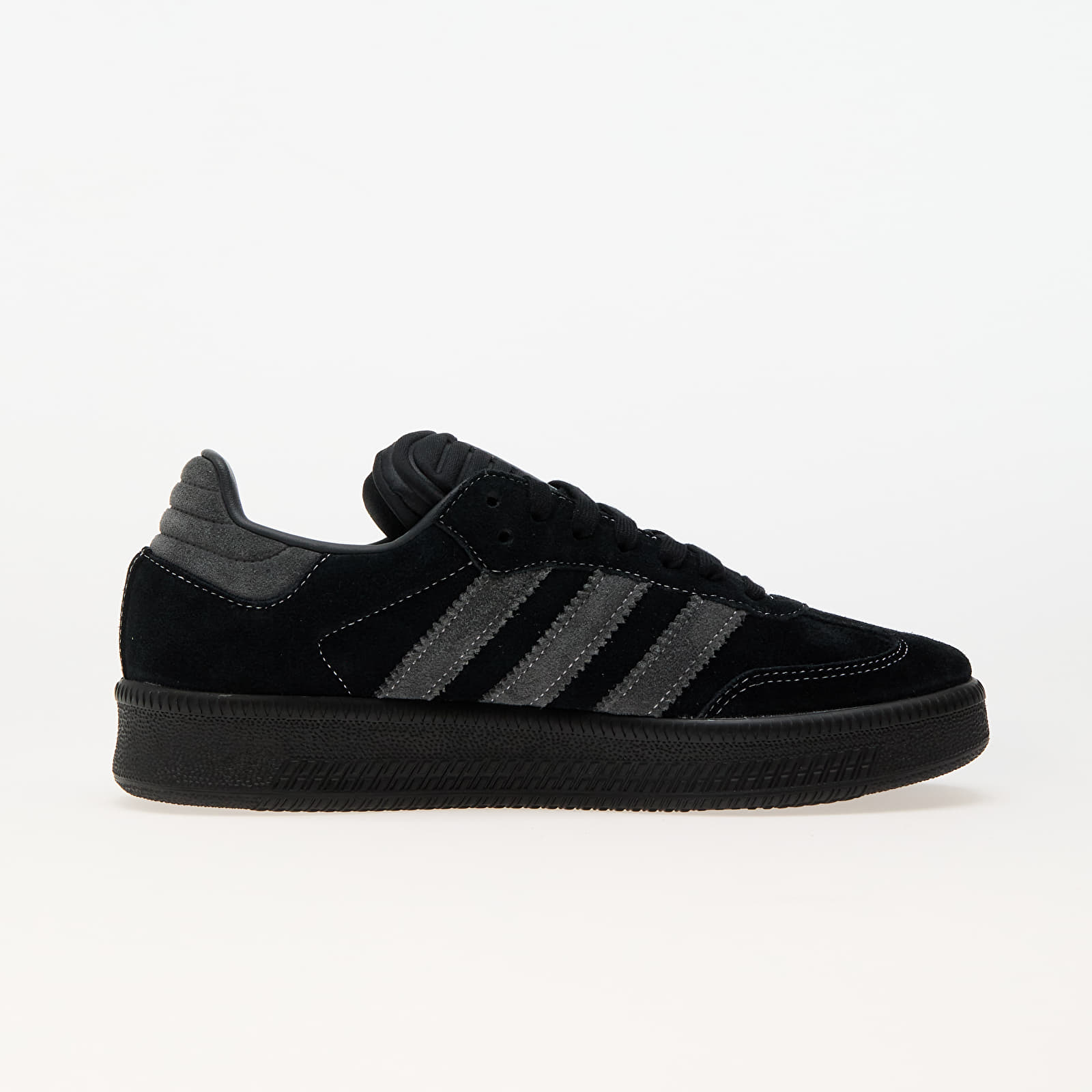 Men's sneakers and shoes adidas Samba Xlg Core Black/ Carbon/ Carbon