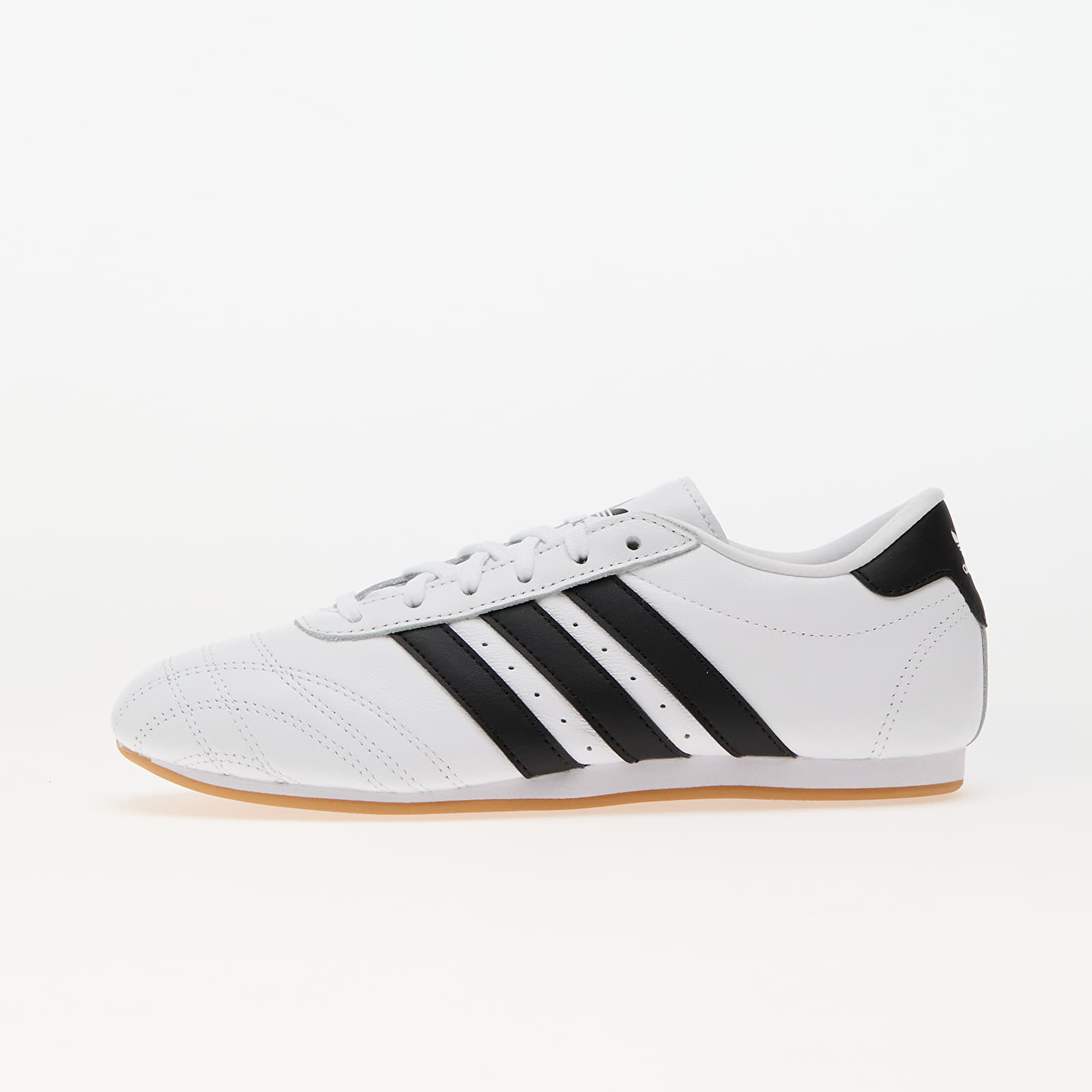 Adidas shoes 3000 xs 2025