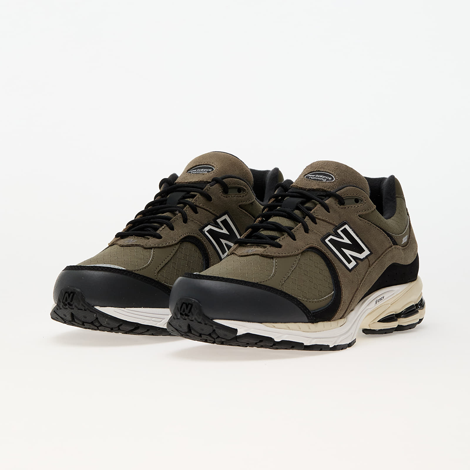 Męskie trampki i buty New Balance 2002R Dark Camo
