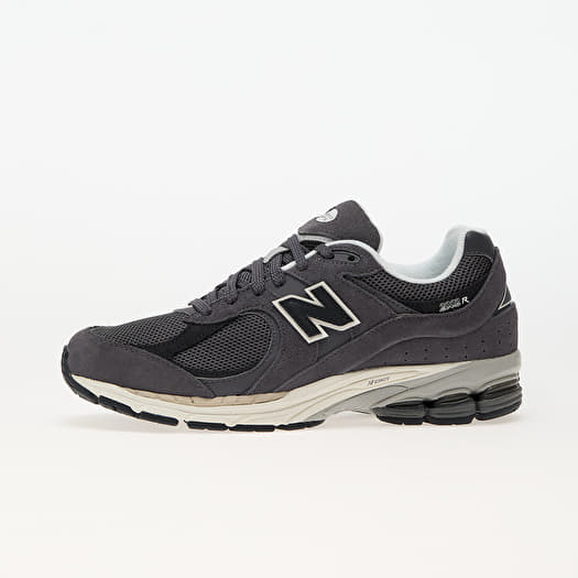 New Balance 2002R Grey