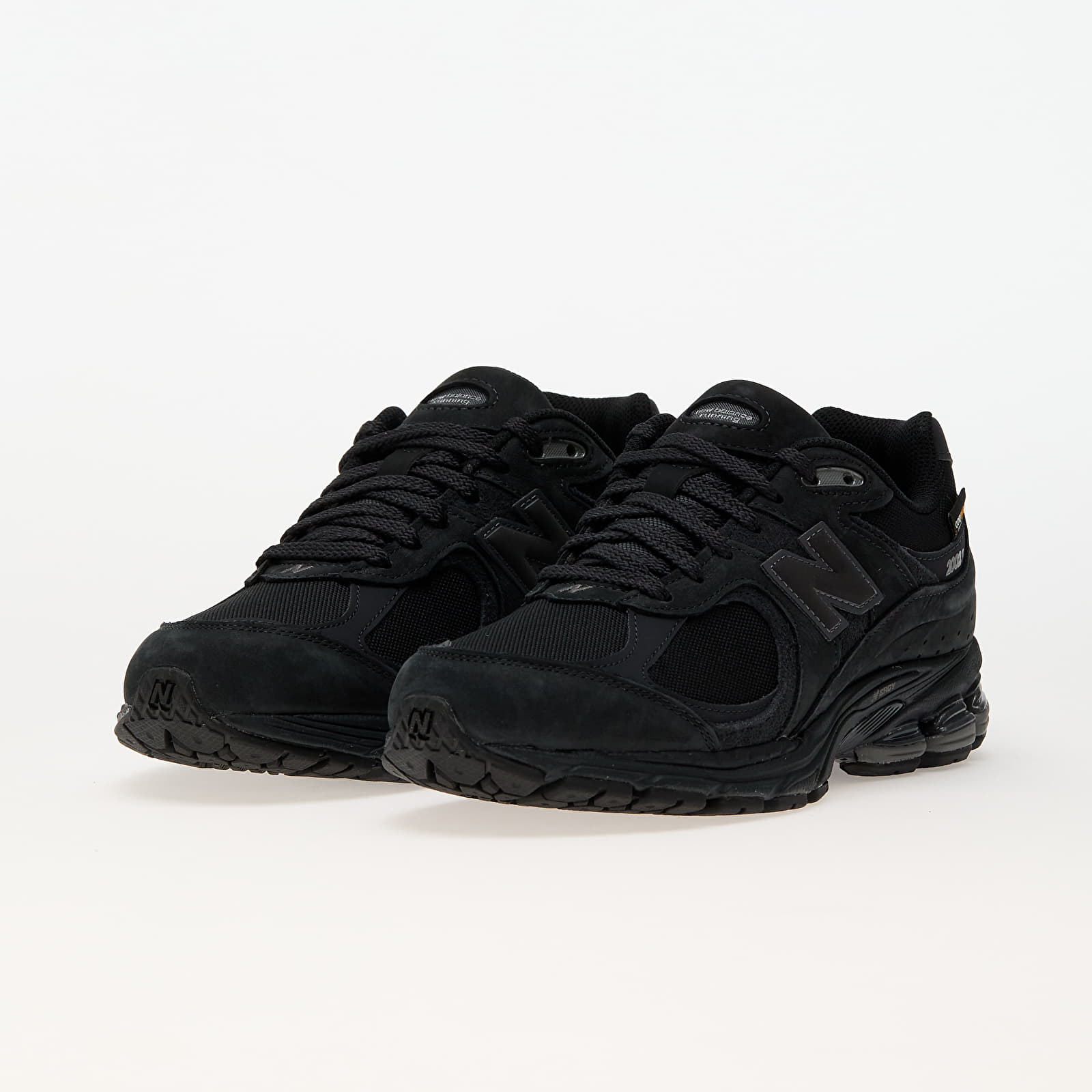 Zapatillas y zapatos de hombre New Balance 2002R Black