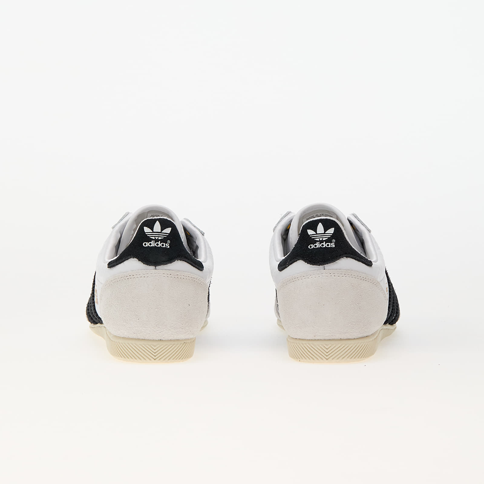 Sneakers og sko til kvinder adidas Japan W Ftw White/ Core Black/ Gold Metallic