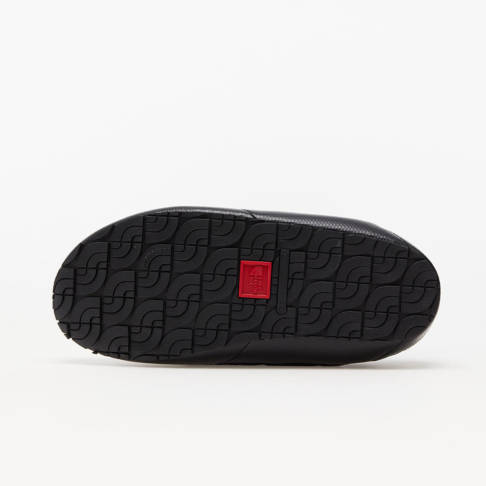 Women's sneakers and shoes The North Face W Thermoball Traction Mule V Tnf Black/ Tnf Black