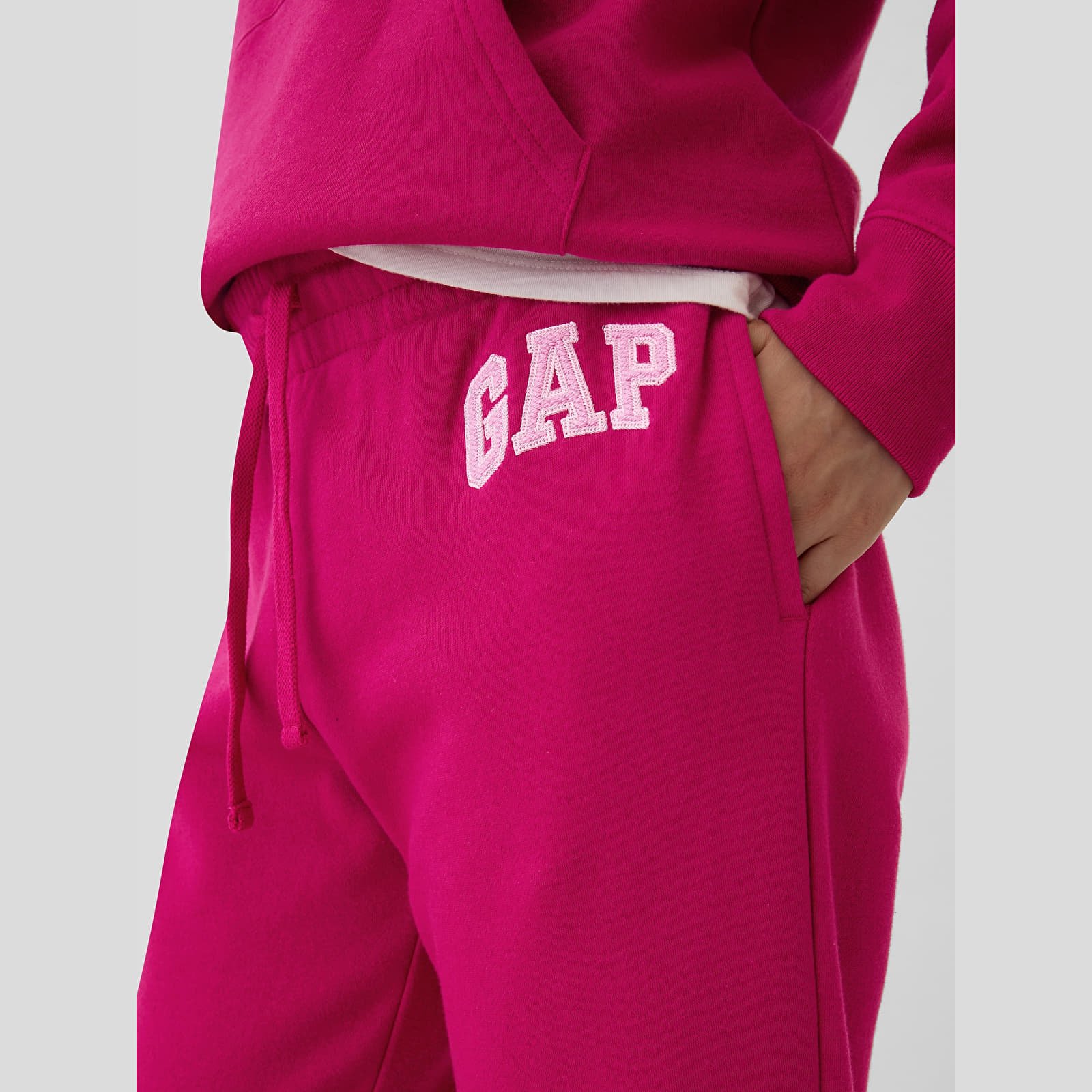 Women's Sweatpants GAP Logo  Jogger Bright Beet